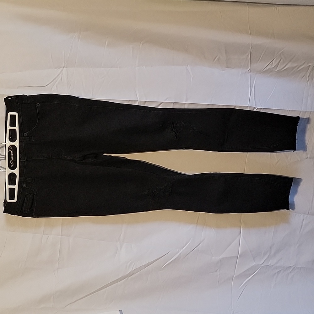 Universal Thread mid rise skinny jeans